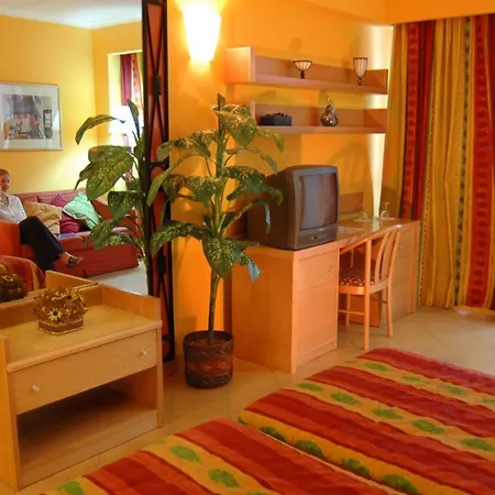 Be.hotel 4*